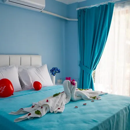 Bed & Breakfast Marquis Blue Kaş