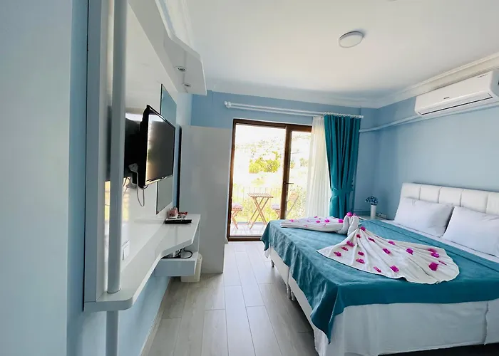 Marquis Blue Nocleg ze śniadaniem 4*