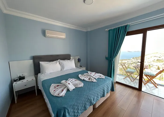 Nocleg ze śniadaniem Marquis Blue 4*