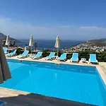 Marquis Blue Bed & Breakfast Kas
