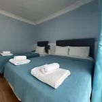 Marquis Blue Bed & Breakfast 4*